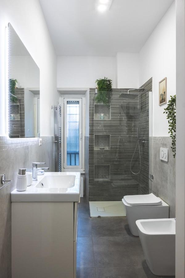 Cozy Flat With Terrace At Trastevere Train Station Lejlighed *