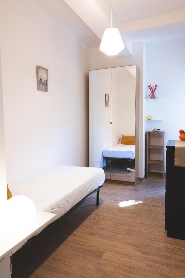 Cozy Flat With Terrace At Trastevere Train Station Lejlighed